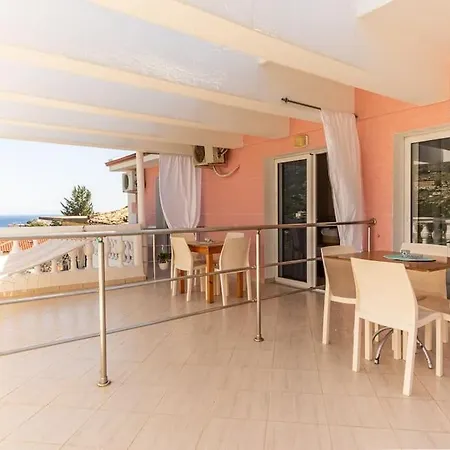 5 Pool, Views, Kitchen, Parking And - Goro * Himarë