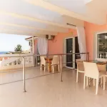 5 Pool, Views, Kitchen, Parking And - Goro * Himarë