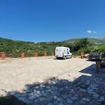 5 Pool, Views, Kitchen, Parking And - Goro Himarë
