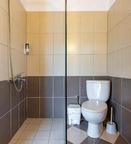 5 Pool, Views, Kitchen, Parking And - Goro * Himarë