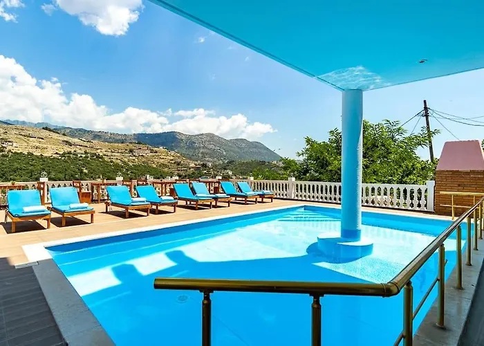 Apartamento 5 Pool, Views, Kitchen, Parking And - Goro Himarë